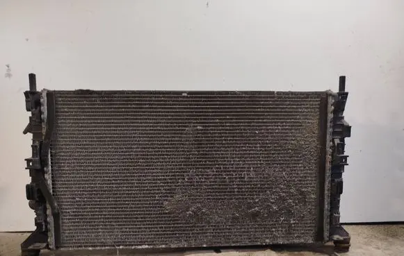 Ford Focus Coolant radiator