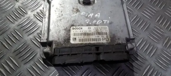 Opel Zafira A Engine control unit/module 0281010268 24417169