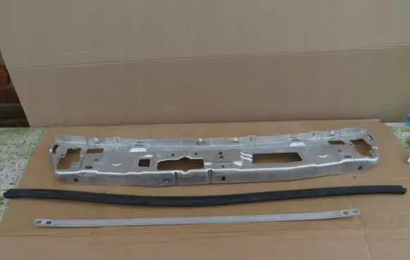 Mercedes-Benz C W206 Radiator support slam panel