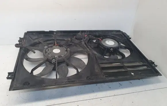 Volkswagen PASSAT B6 Radiator cooling fan shroud 1K0121207BC