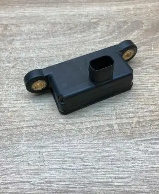 BMW 3 E90 E91 ESP acceleration yaw rate sensor 6778421 10170106373