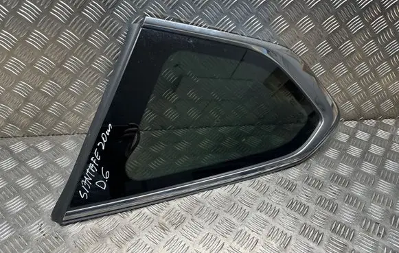 Hyundai Santa Fe Rear side window