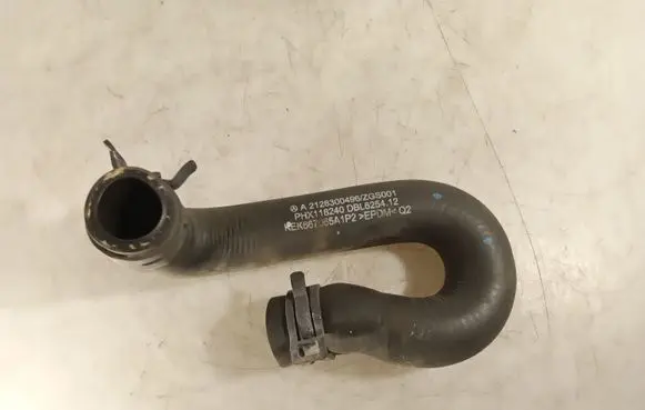 Mercedes-Benz E W212 Engine coolant pipe/hose A2128300496