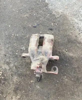 Audi A6 S6 C4 4A Rear brake caliper