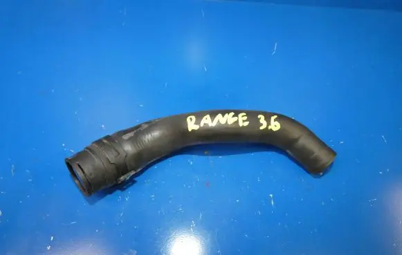 Land Rover Range Rover Sport L320 Engine coolant pipe/hose