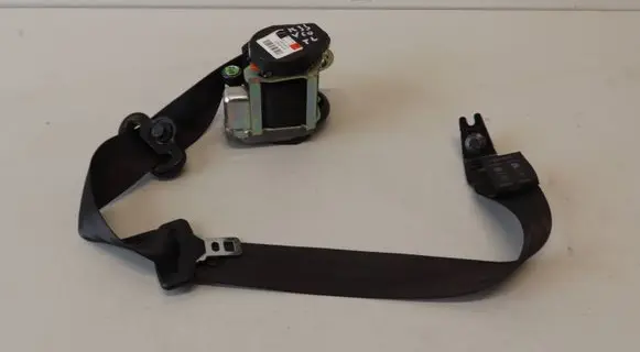 Volvo V60 Rear seatbelt 39823322 624324600