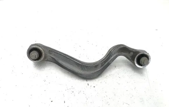 Rear control arm