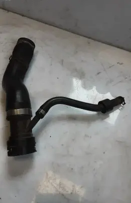Audi A8 S8 D3 4E Engine coolant pipe/hose