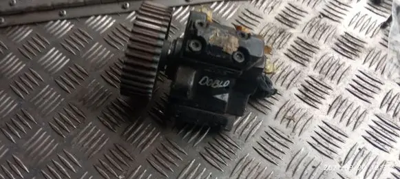 Fiat Doblo Fuel injection high pressure pump 0445010007