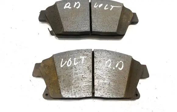 Chevrolet Volt I Brake pads (front) 2651050437