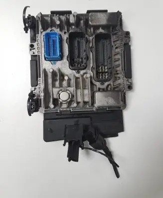 Opel Insignia A Engine control unit/module 13445179