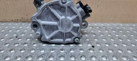 Ford Fiesta Vacuum pump 9804021880