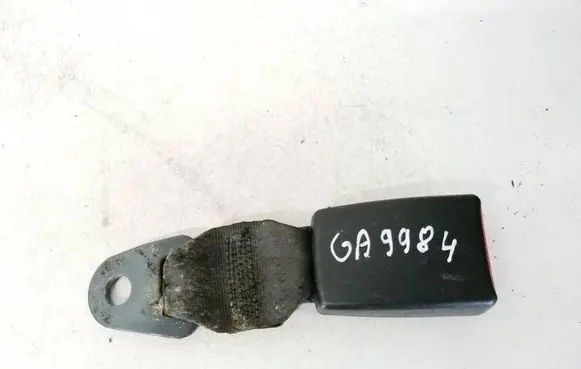 Volkswagen Caddy Rear seatbelt buckle 9640832177 33015510