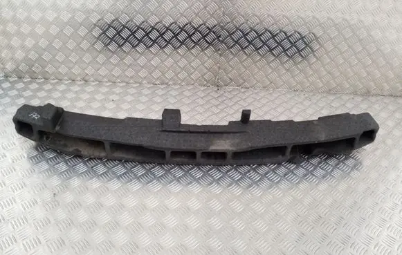 Front bumper foam support bar