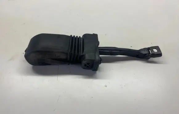 Audi A3 S3 8V Front door check strap stopper 8V0837267 1005