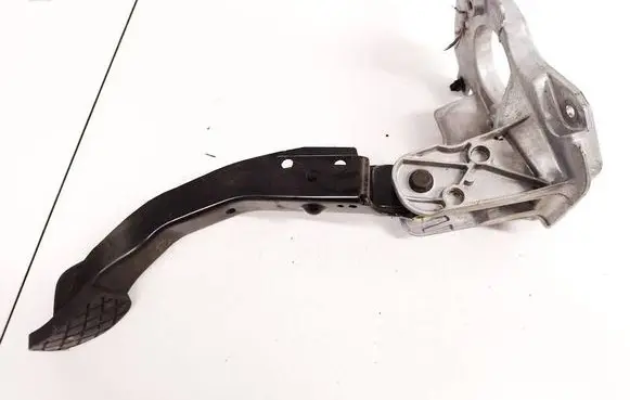 Skoda Octavia Mk2 (1Z) Brake pedal 1K2721057AN