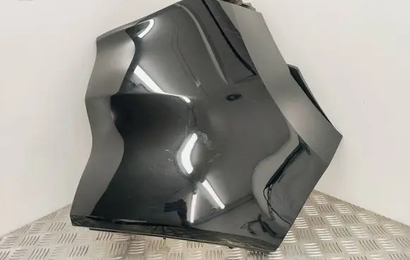 Rear bumper corner part panel trim