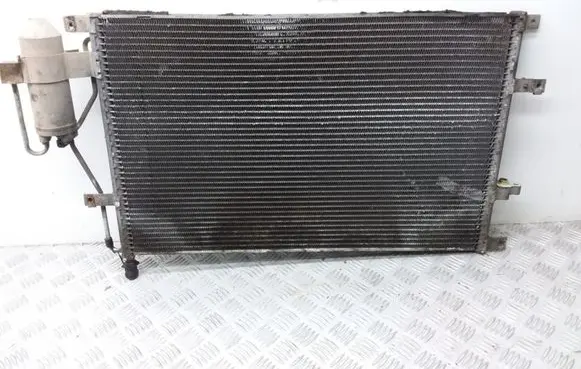 Volvo V70 A/C cooling radiator (condenser) 31101053