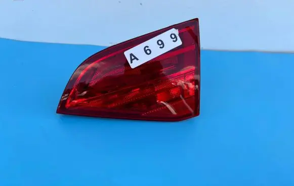 Audi A4 S4 B8 8K Tailgate rear/tail lights 8K9945094