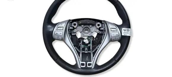 Nissan Qashqai Steering wheel 