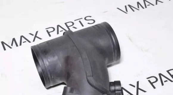 Porsche Boxster 986 Air intake duct part 99611005500