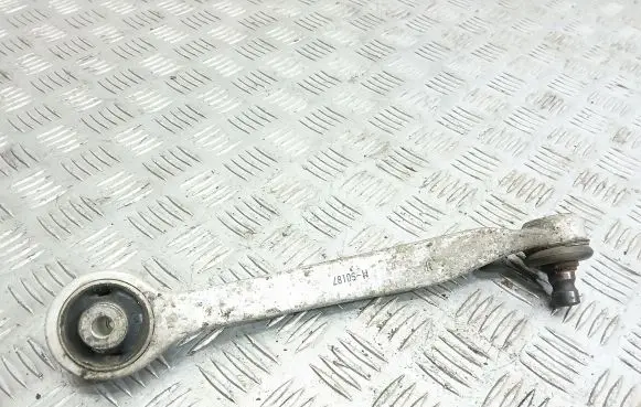 Audi A4 S4 B5 8D Front lower control arm/wishbone