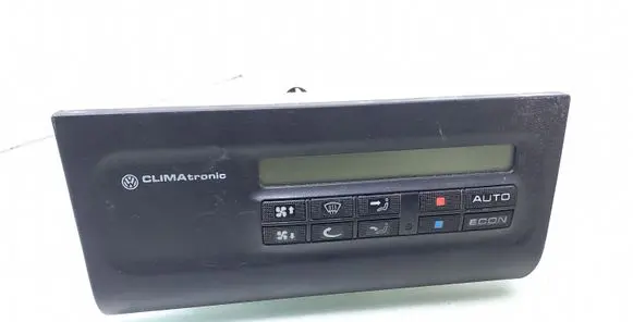 Volkswagen PASSAT B4 Climate control unit 9BG72496110 3A0907044A