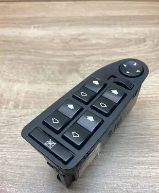 BMW 7 E38 Electric window control switch 8380646