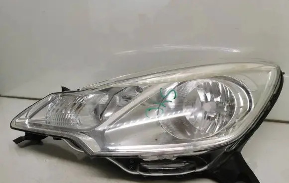 Citroen C3 Headlight/headlamp 9673814980 79998d 28022010