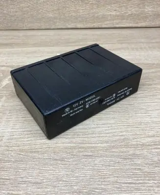 BMW 5 E34 Alarm control unit/module 1382425