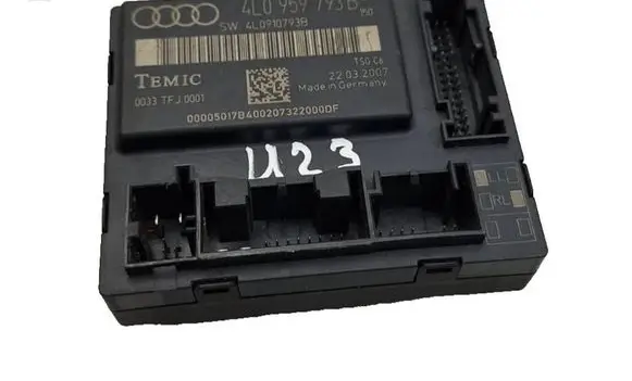 Audi Q7 4L Door control unit/module 4L0959793B