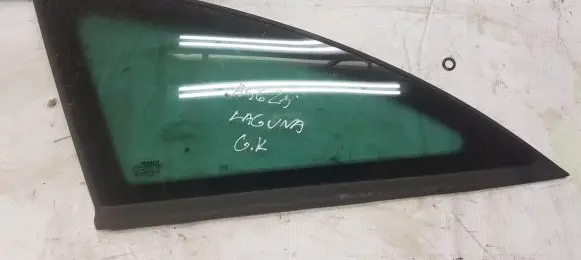 Renault Laguna II Rear side window