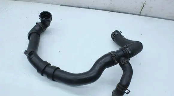 Volkswagen Touran II Engine coolant pipe/hose 1K0122051HK