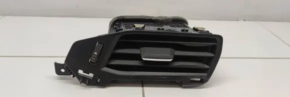 Ford Focus Dashboard side air vent grill/cover trim JX7B19893