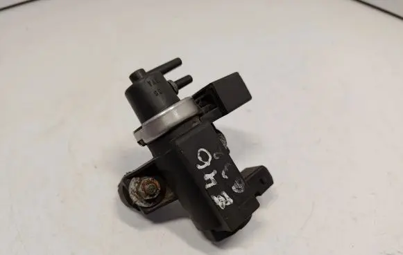 Valve vacuum