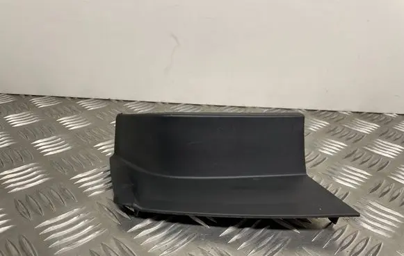 Audi A6 S6 C7 4G Rear/tail light trim molding 4G5853267