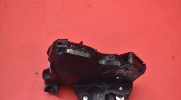 Honda Civic X Front door lock 72111-TV0-G002
