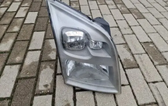 Ford Transit Headlight/headlamp