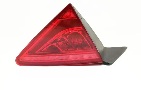 Audi A7 S7 4G Tailgate rear/tail lights 4G8945093