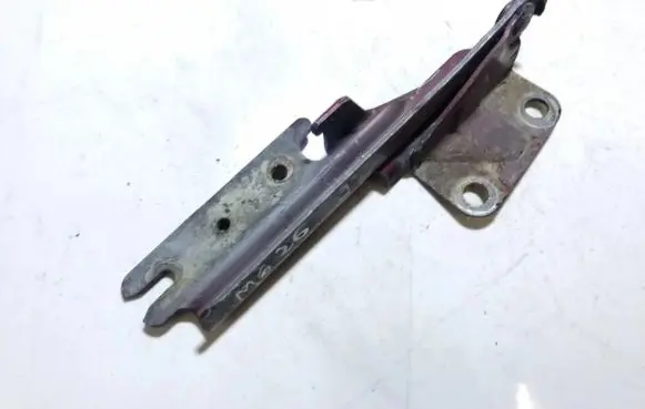 Mazda 626 Engine bonnet/hood hinges