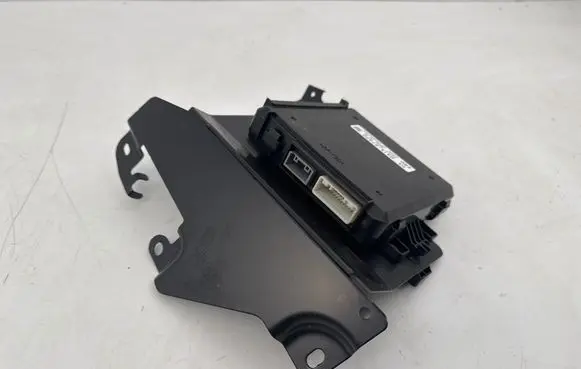Mazda MX-30 Charging relay D41S675Z0 KT274 KA261