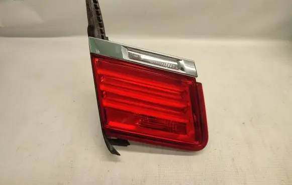 BMW 7 F01 F02 F03 F04 Tailgate rear/tail lights 7182205