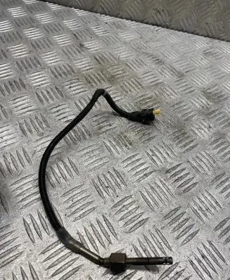 Mercedes-Benz GLC X253 C253 Exhaust gas temperature sensor A0009058904