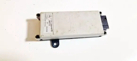 Mercedes-Benz R W251 Antenna control unit a2518201389 06w46052428