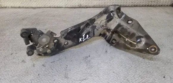 Volkswagen Routan Sliding door lower roller guide/hinge