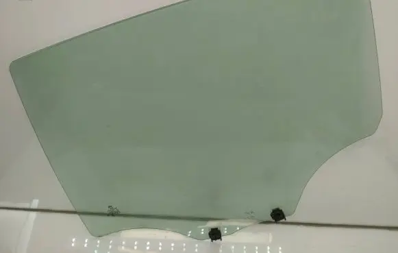 Peugeot 208 Rear door window glass 43R001583 E000199 AS2M3232DOT682