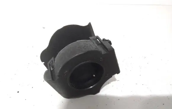 BMW 3 E90 E91 Other cylinder head part 7799139