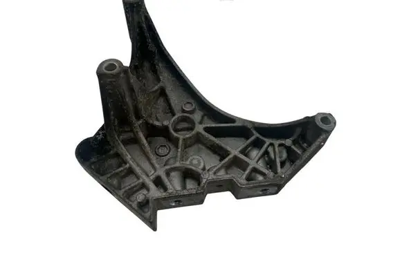 Volkswagen PASSAT CC Engine mounting bracket 03L199207