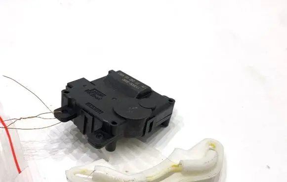 Mazda CX-9 Air flap motor/actuator 1138003480