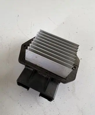 Mitsubishi Pajero Heater blower motor/fan resistor 4993002110